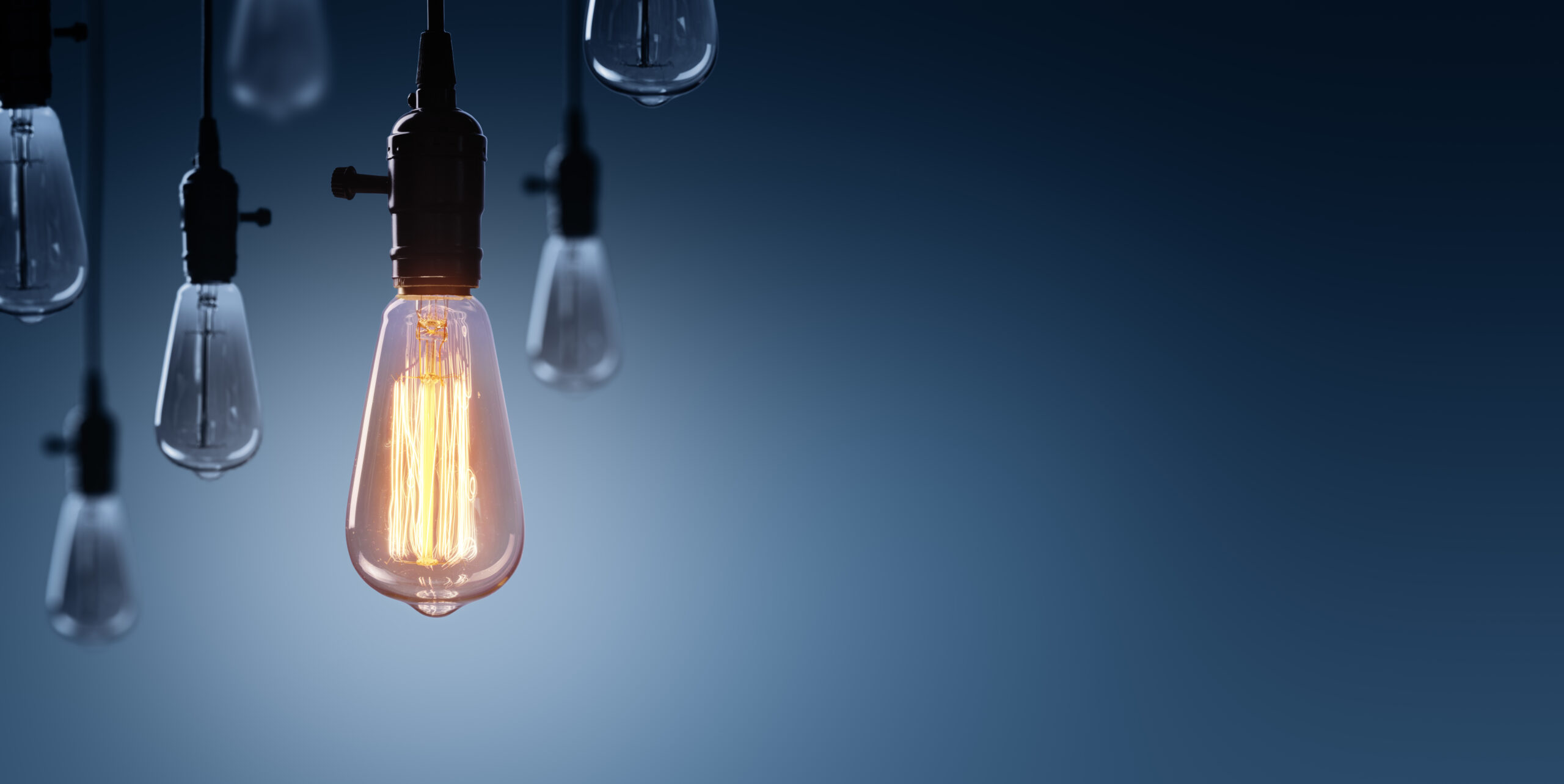 En glödlampa som lyser